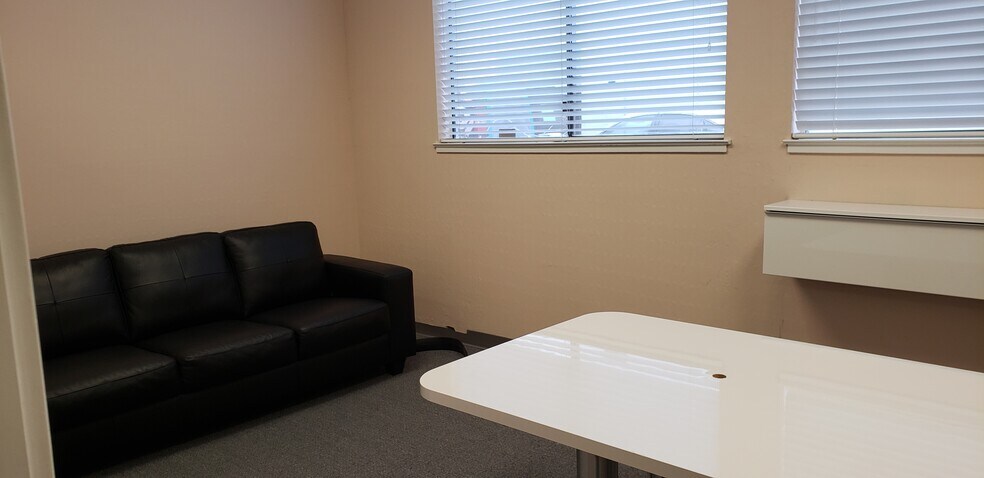 More Photos Of 1580 Gilbreth Rd, Burlingame Research And Development For Lease