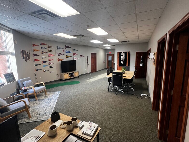 More Photos Of 10 E Main St, Victor Office For Lease