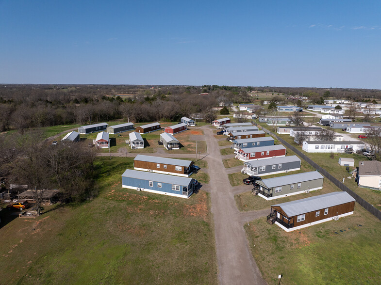 More Photos Of 18100 Coker Rd, Shawnee Manufactured Housing Mobile Home Park For Sale