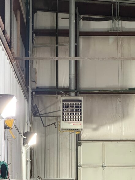 More Photos Of 2870 N Townsend Ave, Montrose Carwash For Sale