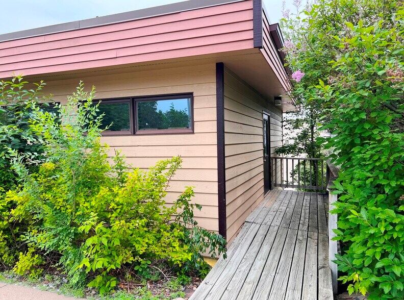 More Photos Of 516 NW 6th St, Brainerd Office For Sale