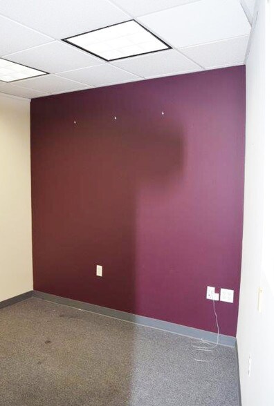 More Photos Of 3351 Park Ave, Wantagh Office For Lease