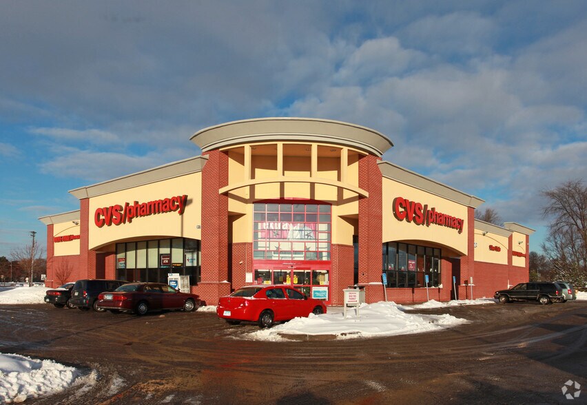 More Photos Of 2017 Coon Rapids Blvd NW, Coon Rapids Drugstore For Lease