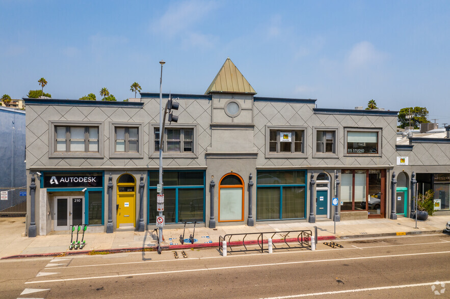 Primary Photo Of 216 Main St, Venice Storefront Retail Office For Lease