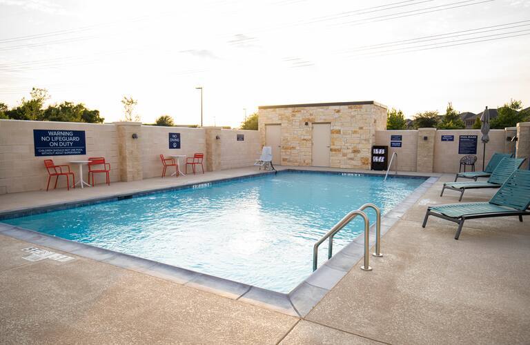 More Photos Of 1553 N Central Expy, Allen Hotel For Sale