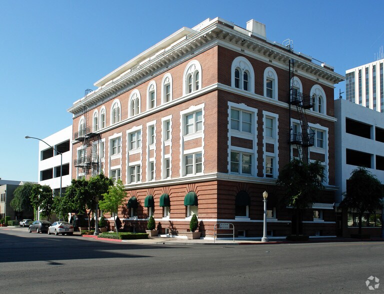 More Photos Of 2344 Tulare St, Fresno Office For Lease