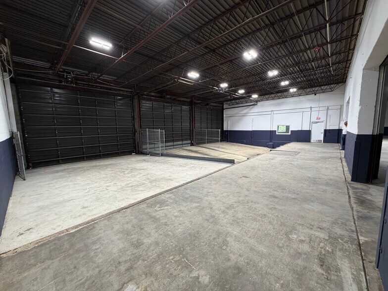 More Photos Of 490-492 Hillside Ave, Hillside Warehouse For Lease