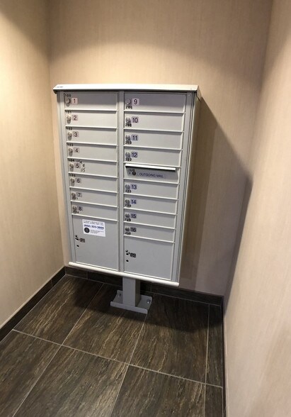 More Photos Of 1940 E Thunderbird Rd, Phoenix Medical For Lease