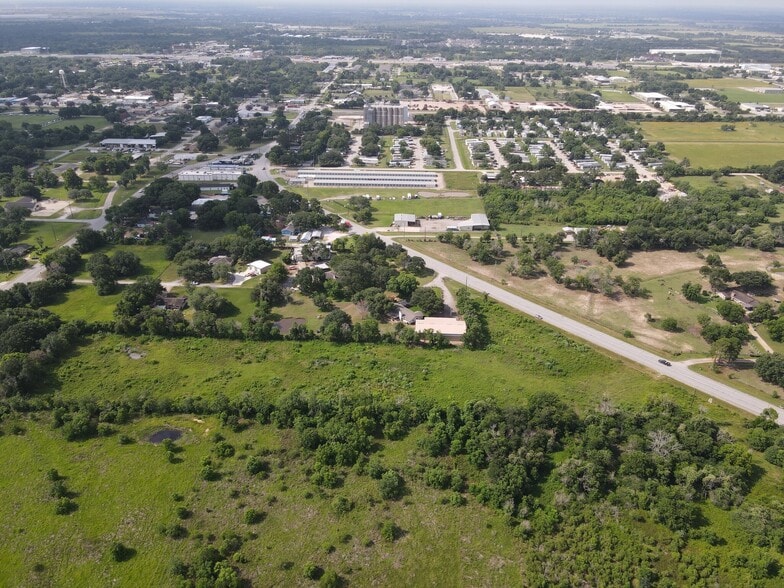 More Photos Of 1324 FM 359 Rd, Brookshire Warehouse For Sale