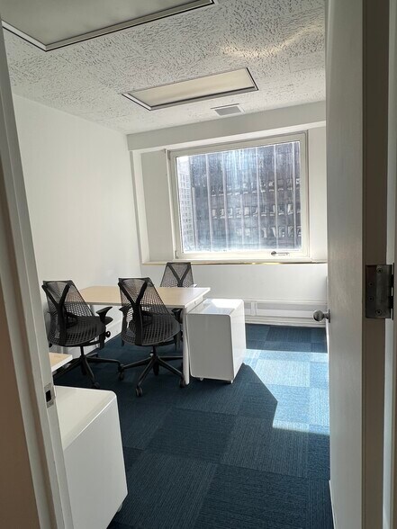 More Photos Of 321 Broadway, New York Land For Lease