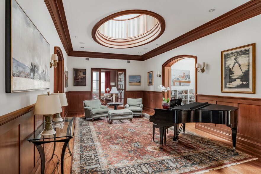 More Photos Of 2000 Massachusetts Ave NW, Washington Office For Sale