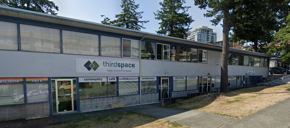 Primary Photo Of 1381 George St, White Rock General Retail For Lease