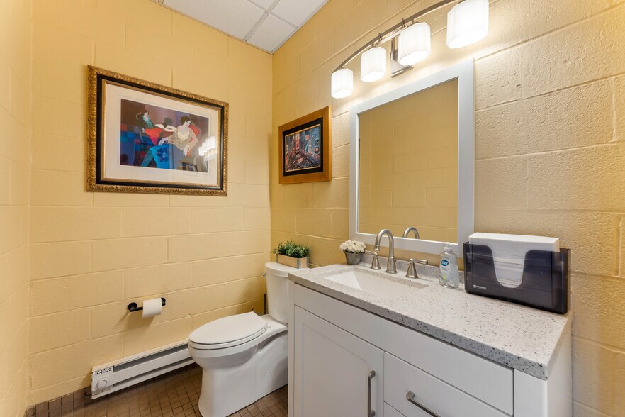 More Photos Of 81 Route 31 N, Pennington Freestanding For Sale