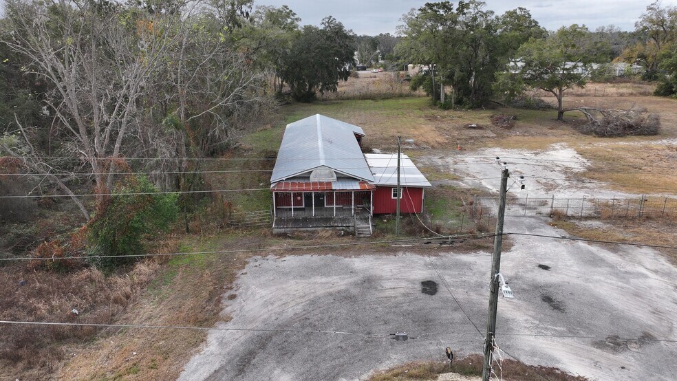 More Photos Of 13046 SW Sr-45, Archer General Retail For Sale