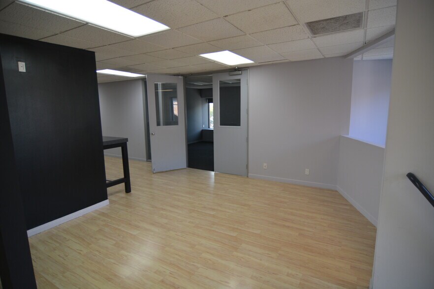 More Photos Of 9543 Culver Blvd, Culver City Loft Creative Space For Lease