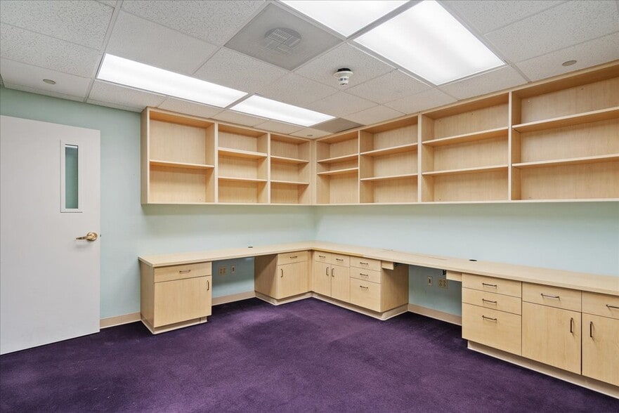 More Photos Of 3235 Sparks Rd, Cheyenne Medical For Lease