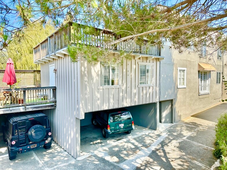 More Photos Of 158-164 E Blithedale Ave, Mill Valley Storefront Retail Residential For Sale