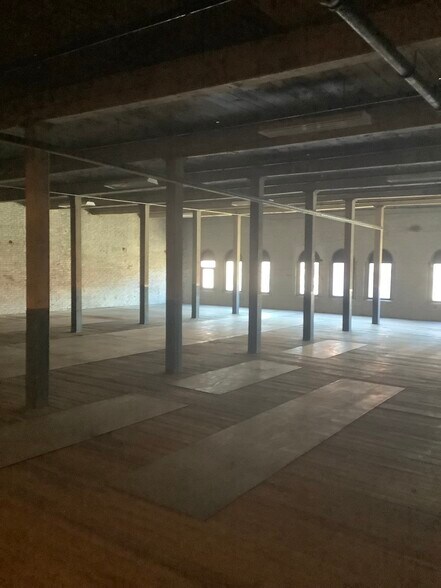 More Photos Of 42-48 Main St, Holyoke Industrial For Sale