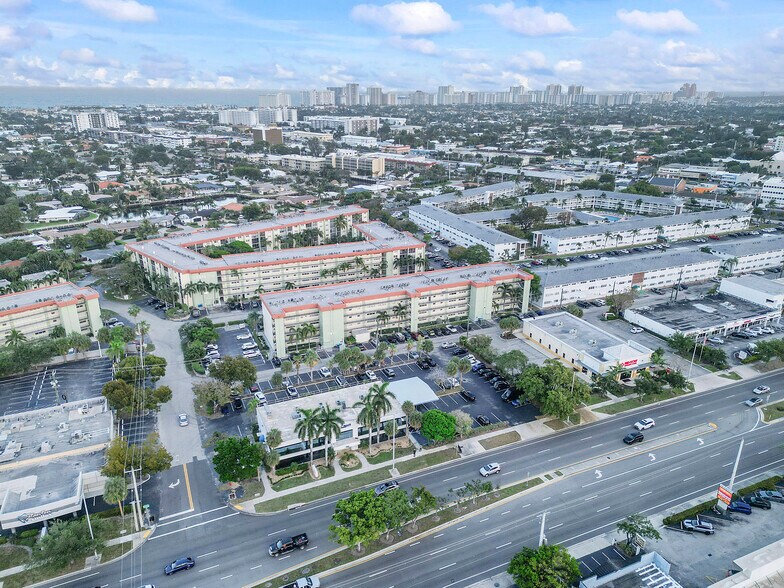 More Photos Of 5300 N Federal Hwy, Fort Lauderdale Office For Sale
