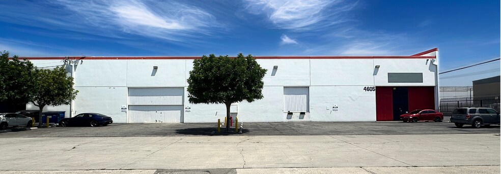 More Photos Of 4605-4631 S Alameda St, Los Angeles Unknown For Lease