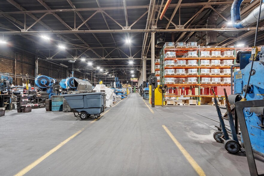 More Photos Of 139 Intervale Rd, Fitchburg Manufacturing For Sale