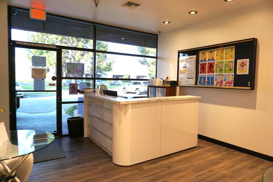 More Photos Of 6048 Triangle Dr, Commerce Warehouse For Lease