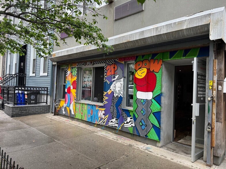 Primary Photo Of 286 Stanhope St, Brooklyn Apartments For Lease
