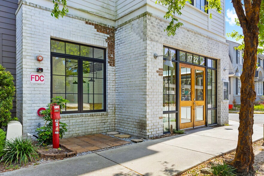 More Photos Of 1722 Habersham St, Savannah Restaurant For Lease