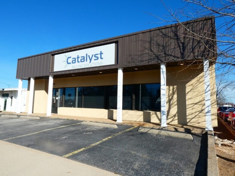 More Photos Of 5707-5719 Jenny Lind Rd, Fort Smith Storefront Retail Office For Sale