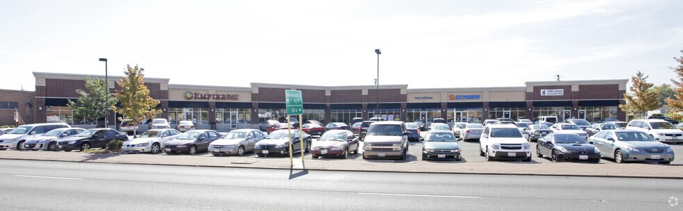 More Photos Of 3102-3124 W North Ave, Melrose Park Unknown For Lease