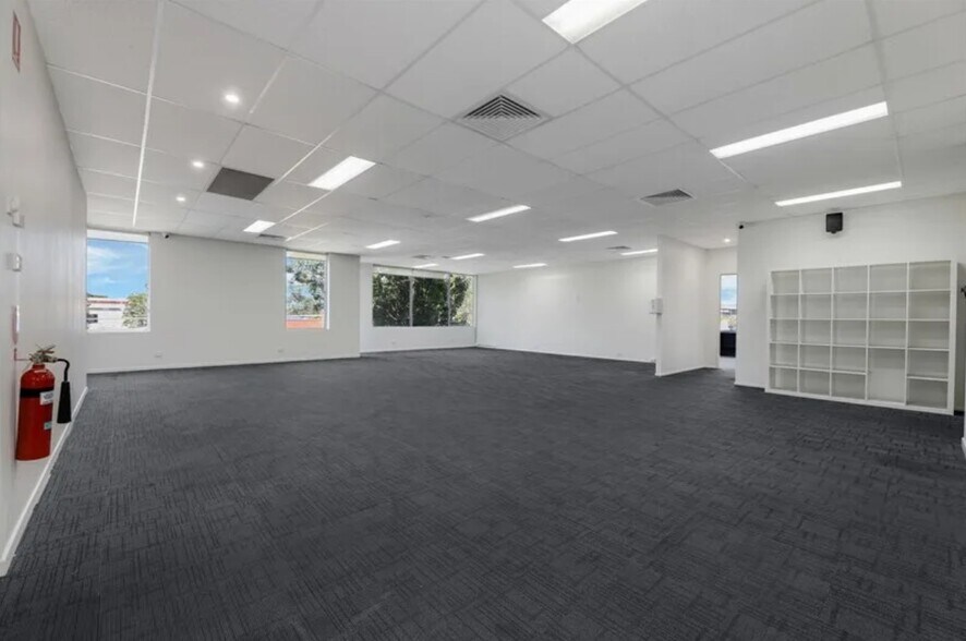 Primary Photo Of 62 Argyle St, South Windsor Office For Lease