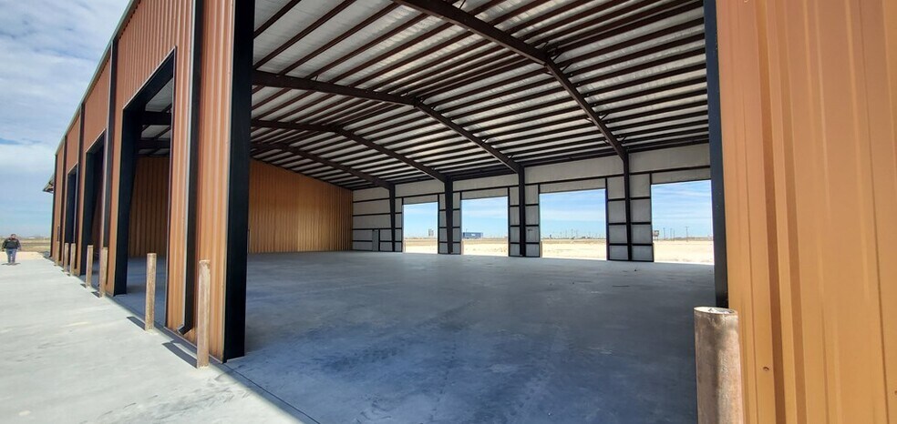 Primary Photo Of 14461 W I-20, Odessa Manufacturing For Sale