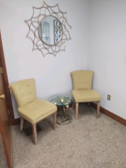 More Photos Of 601 E Seltice St, Post Falls Office For Lease