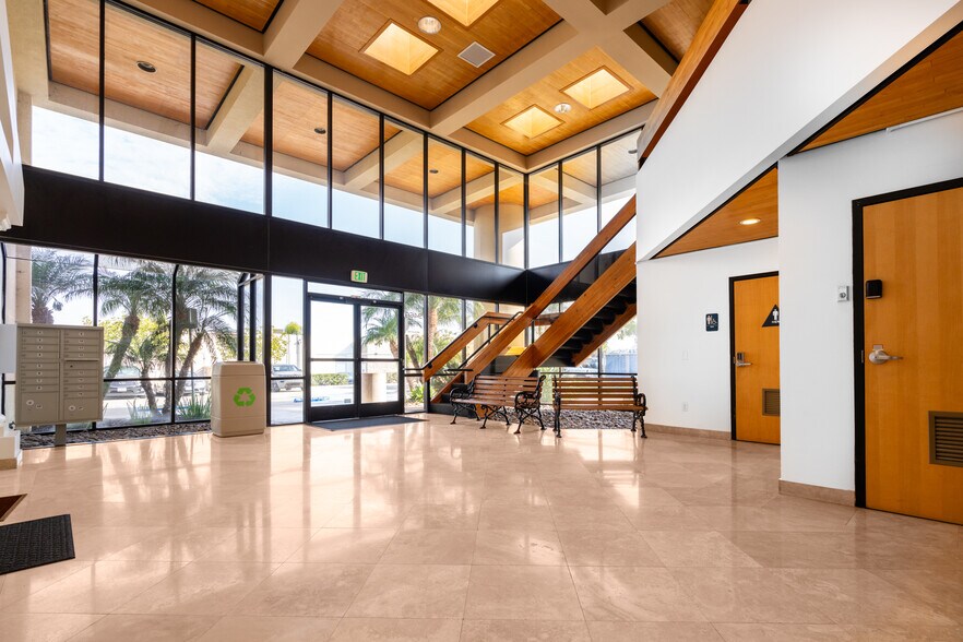 More Photos Of 9466 Black Mountain Rd, San Diego Office For Sale