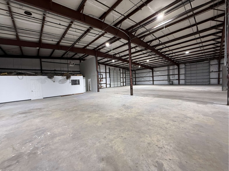 More Photos Of 7283 Spa Rd, North Charleston Warehouse For Sale