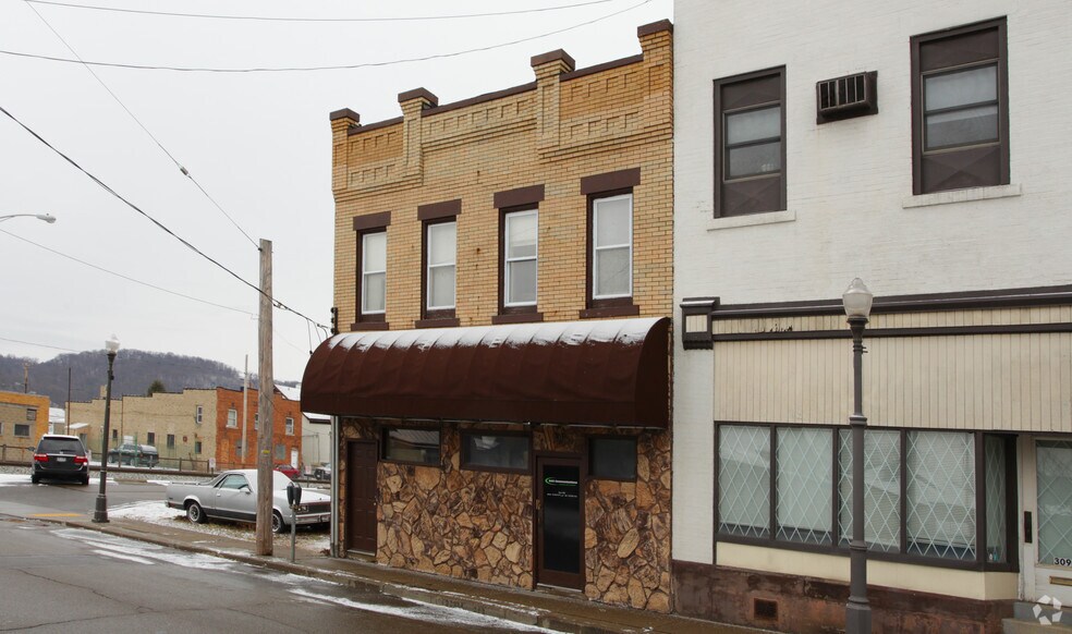 More Photos Of 305 Mill St, Coraopolis Storefront Retail Residential For Sale