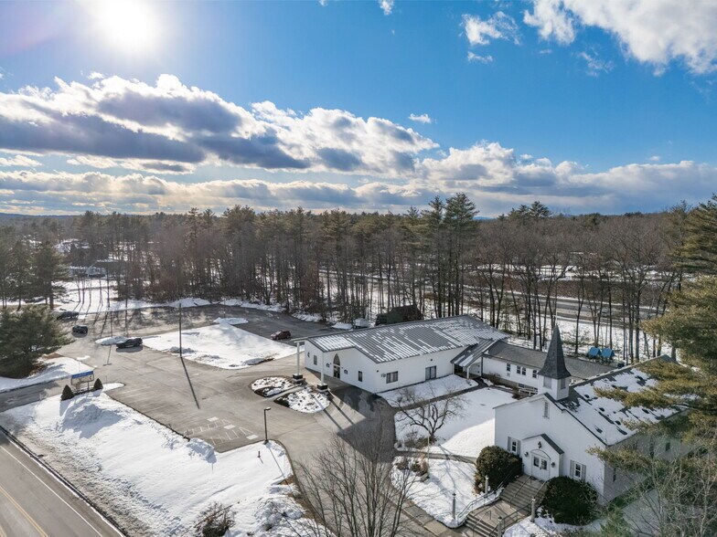 More Photos Of 646 Daniel Webster Hwy, Merrimack Specialty For Lease