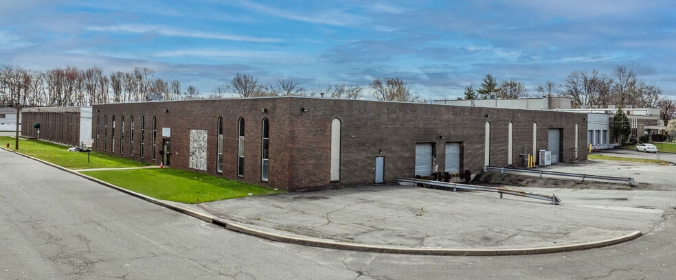 Primary Photo Of 721 E Lincoln Ave, Rahway Distribution For Sale