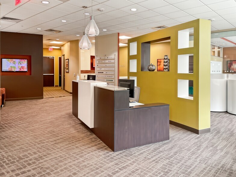 More Photos Of 950 E State Highway 114, Southlake Coworking Space