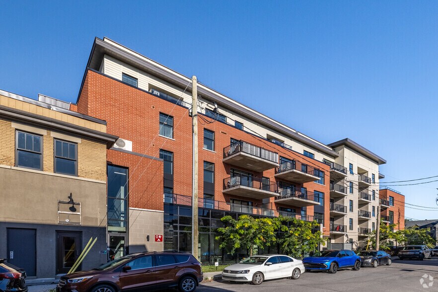 More Photos Of 75 Rue Principale, Gatineau Apartments For Sale