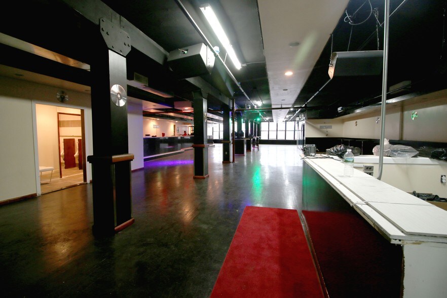 More Photos Of 171 Lincoln Ave, Bronx Manufacturing For Sale