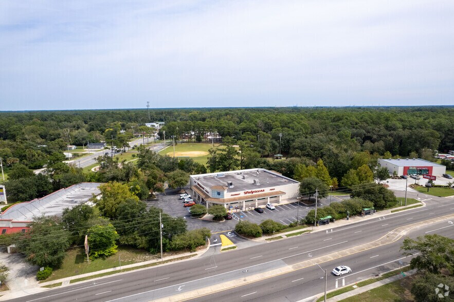 More Photos Of 11135 Lem Turner Rd, Jacksonville Drugstore For Sale