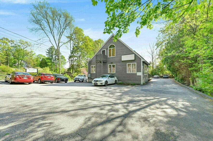 More Photos Of 74 N Main St, North Grafton Medical For Sale