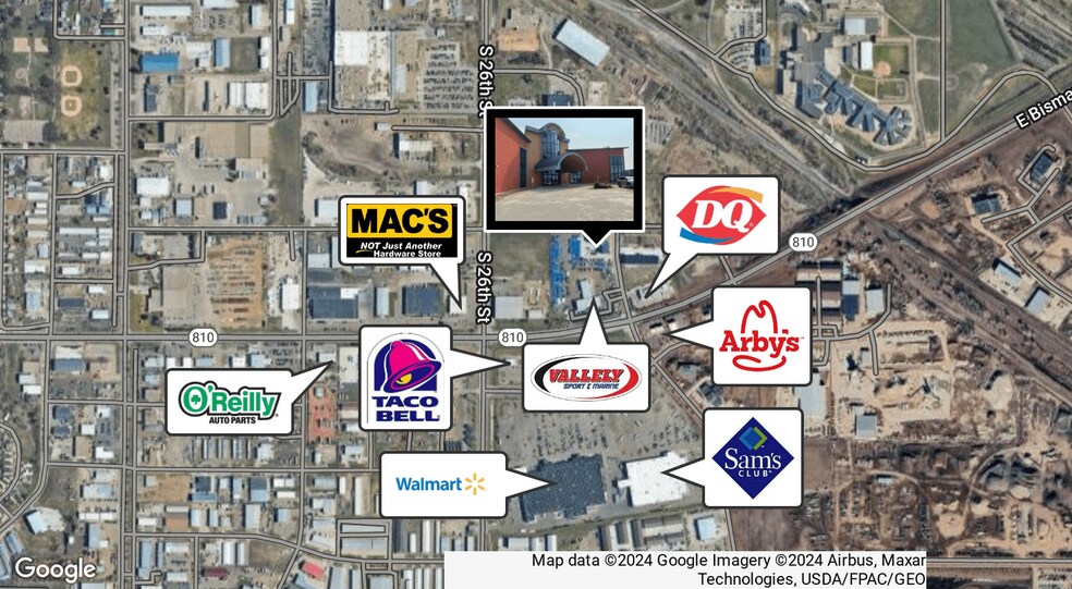 More Photos Of 812 Burlington Dr, Bismarck Office For Sale