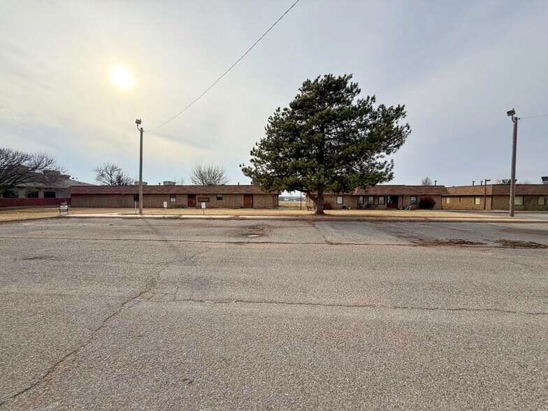 More Photos Of 70 N 31st St, Clinton Healthcare For Sale