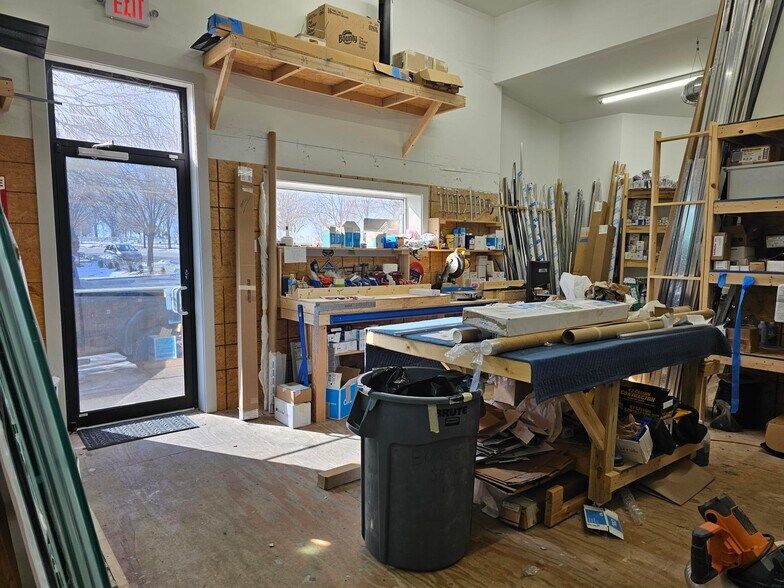 More Photos Of 5634 Morganford Rd, Saint Louis Office For Lease