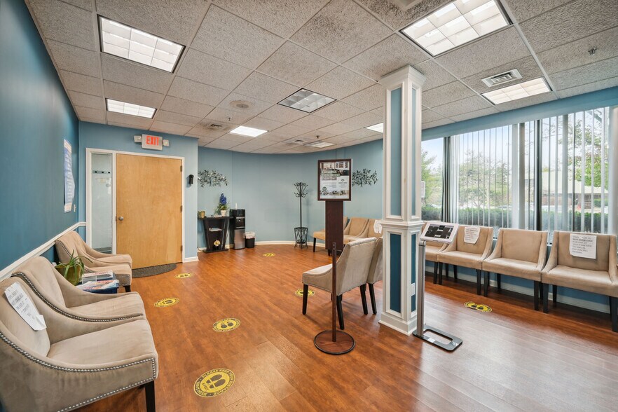 More Photos Of 1553 State Route 27, Somerset Medical For Sale