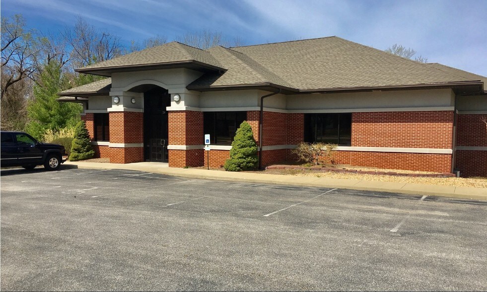 More Photos Of 78 S Main St, Glen Carbon Office For Sale