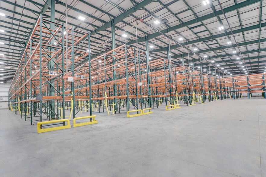 More Photos Of 3400 Westinghouse Blvd, Charlotte Manufacturing For Lease