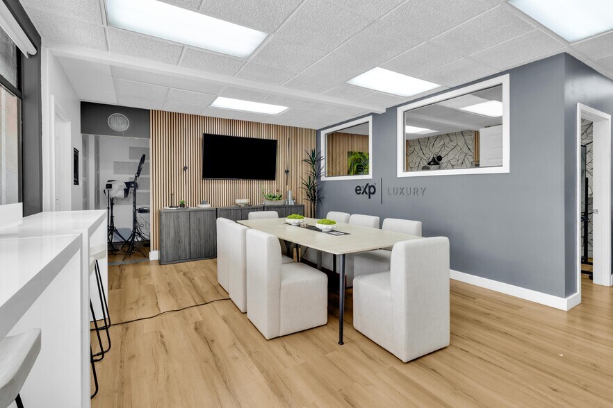 More Photos Of 1237 Camino Del Mar, Del Mar Office Residential For Sale